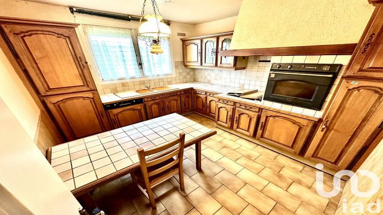 Ma-Cabane - Vente Maison Saint-Arnoult-en-Yvelines, 85 m²