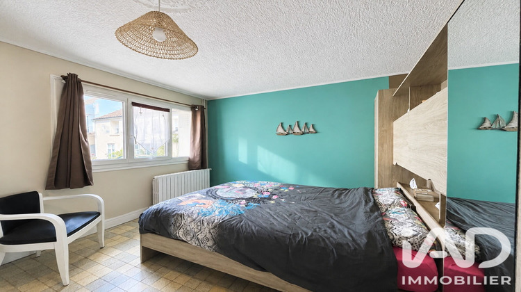 Ma-Cabane - Vente Maison Saint-Arnoult-en-Yvelines, 100 m²