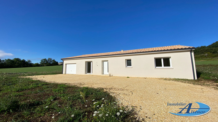 Ma-Cabane - Vente Maison SAINT-ASTIER, 90 m²