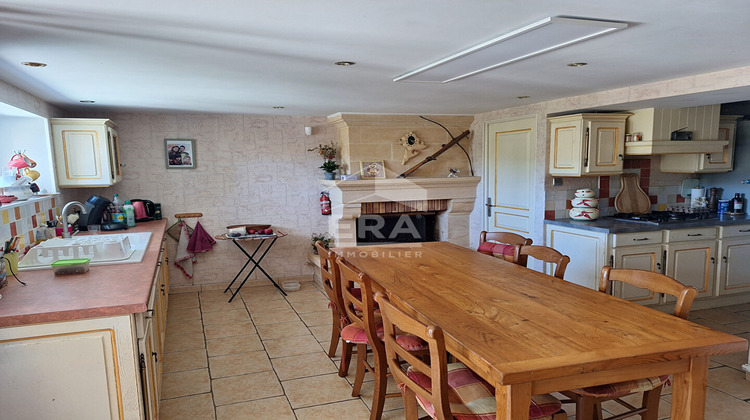 Ma-Cabane - Vente Maison SAINT-ASTIER, 151 m²