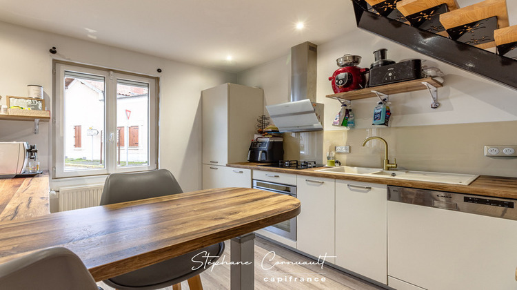 Ma-Cabane - Vente Maison SAINT ASTIER, 160 m²