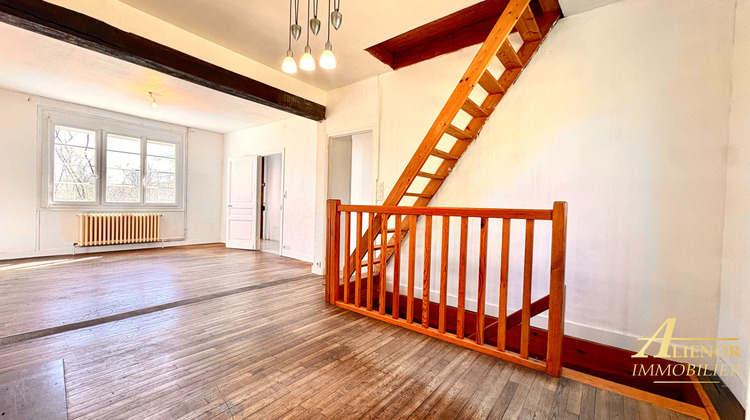 Ma-Cabane - Vente Maison SAINT-ASTIER, 120 m²