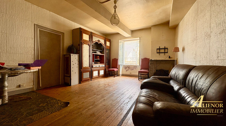Ma-Cabane - Vente Maison SAINT-ASTIER, 182 m²
