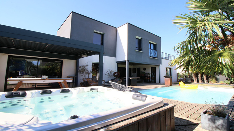 Ma-Cabane - Vente Maison SAINT-AUBIN-CELLOVILLE, 180 m²