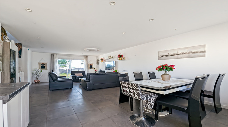 Ma-Cabane - Vente Maison SAINT-AUBIN-D'AUBIGNE, 106 m²