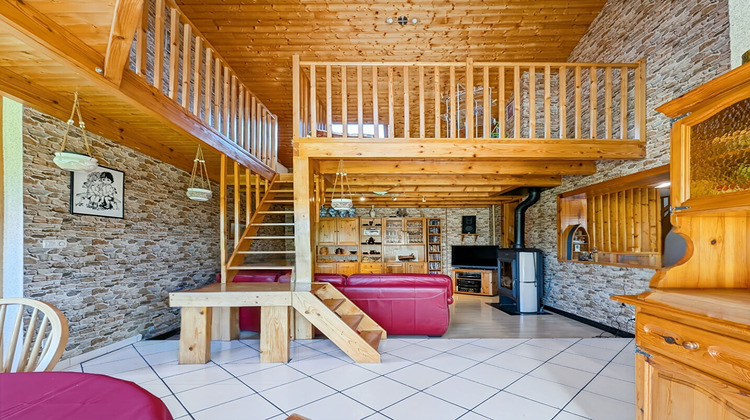 Ma-Cabane - Vente Maison SAINT-AUBIN-D'AUBIGNE, 142 m²