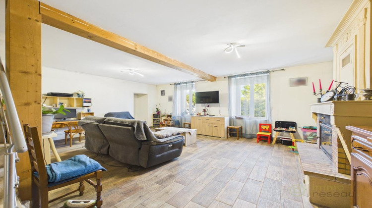 Ma-Cabane - Vente Maison SAINT AUBIN DE BLAYE, 251 m²