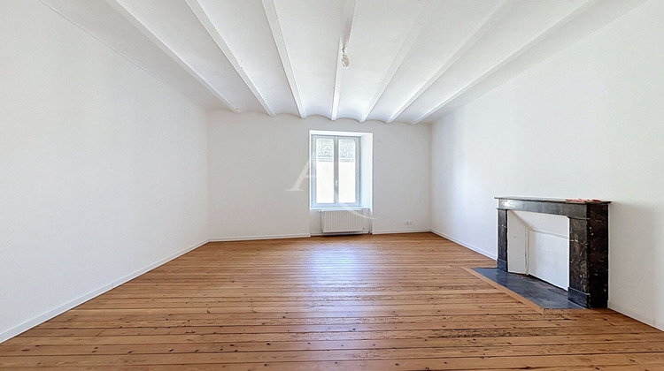 Ma-Cabane - Vente Maison SAINT-AUBIN-DE-LUIGNE, 178 m²