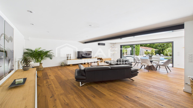 Ma-Cabane - Vente Maison Saint-Aubin-de-Medoc, 260 m²