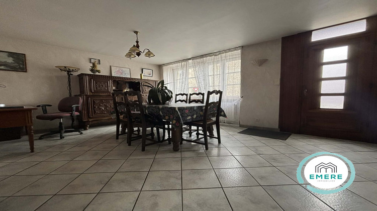 Ma-Cabane - Vente Maison Saint-Aubin-de-Terregatte, 161 m²