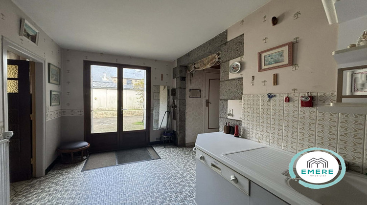Ma-Cabane - Vente Maison Saint-Aubin-de-Terregatte, 161 m²
