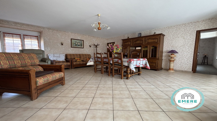Ma-Cabane - Vente Maison Saint-Aubin-de-Terregatte, 108 m²