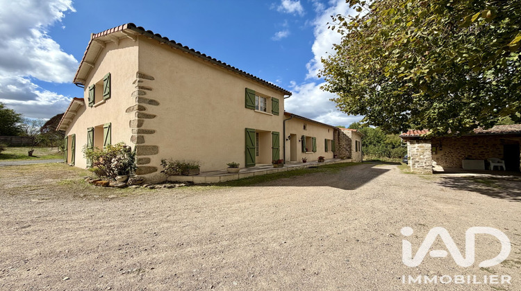 Ma-Cabane - Vente Maison Saint-Aubin-le-Cloud, 169 m²