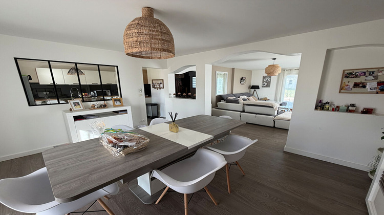 Ma-Cabane - Vente Maison SAINT-AUGUSTIN-DES-BOIS, 195 m²