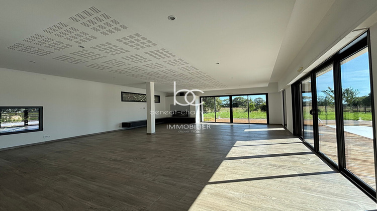 Ma-Cabane - Vente Maison SAINT-AVE, 285 m²