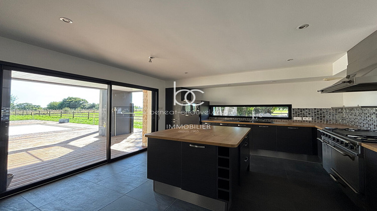 Ma-Cabane - Vente Maison SAINT-AVE, 285 m²