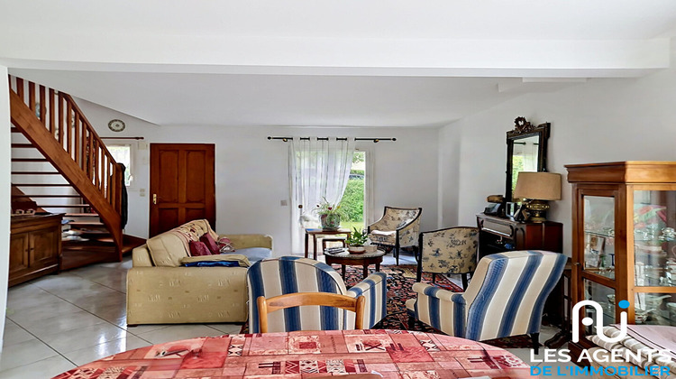 Ma-Cabane - Vente Maison SAINT-AY, 131 m²