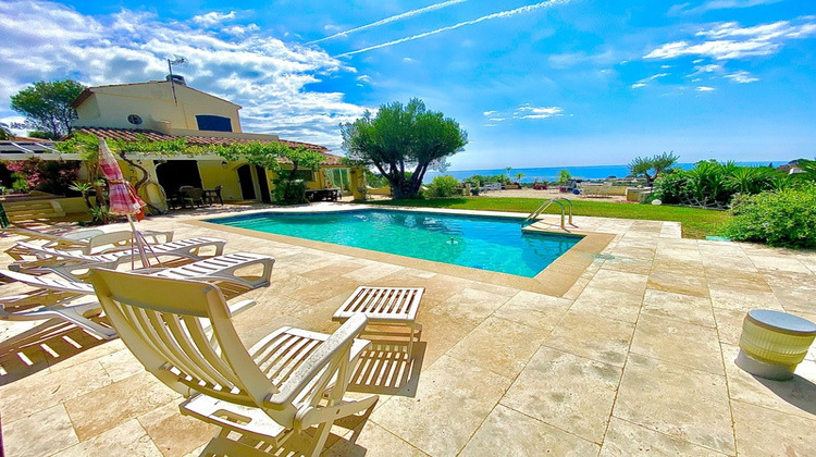 Ma-Cabane - Vente Maison SAINT AYGULF, 240 m²