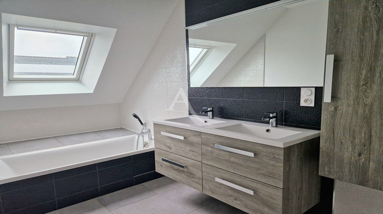 Ma-Cabane - Vente Maison SAINT-BARTHELEMY-D'ANJOU, 100 m²