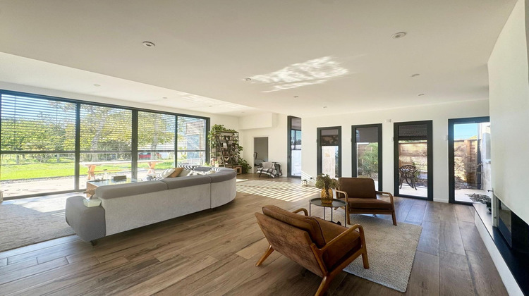 Ma-Cabane - Vente Maison Saint-Barthelemy-d'Anjou, 210 m²