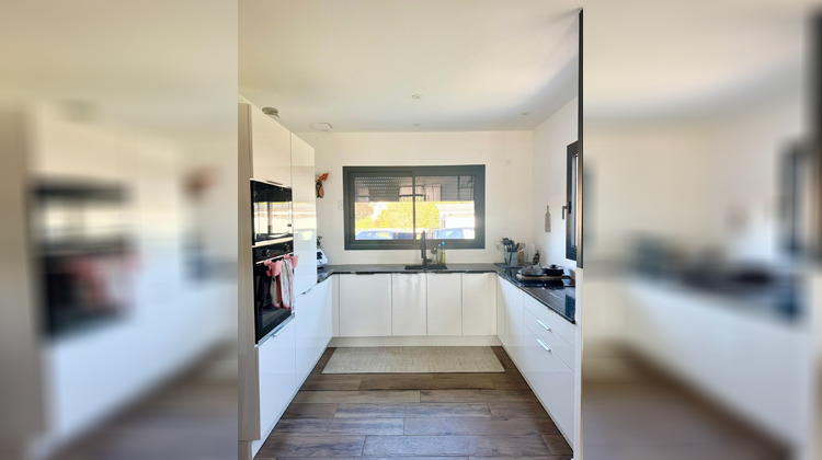 Ma-Cabane - Vente Maison Saint-Barthelemy-d'Anjou, 210 m²