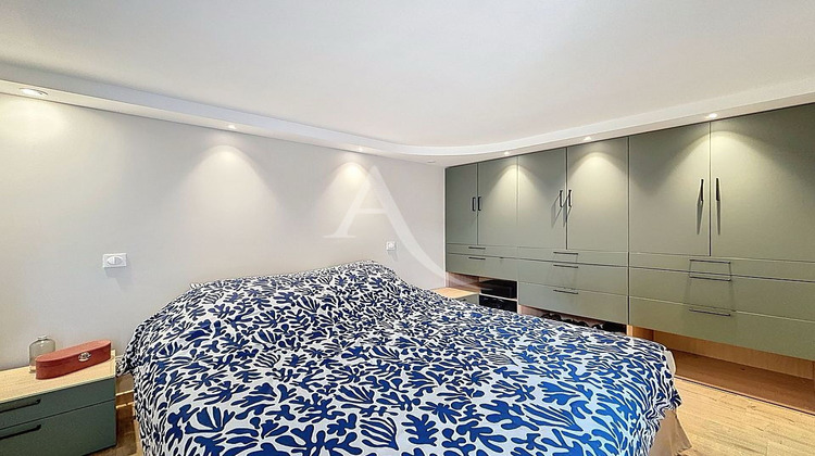 Ma-Cabane - Vente Maison SAINT-BARTHELEMY-D'ANJOU, 104 m²