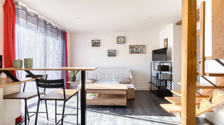 Ma-Cabane - Vente Maison SAINT-BARTHELEMY-D'ANJOU, 173 m²