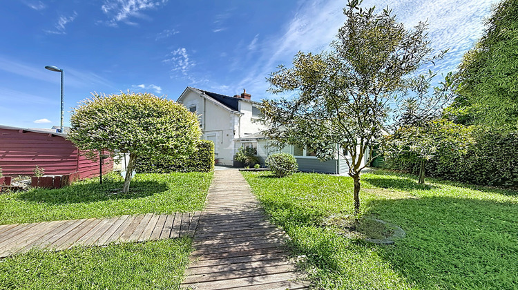 Ma-Cabane - Vente Maison SAINT-BARTHELEMY-D'ANJOU, 101 m²