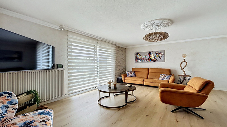 Ma-Cabane - Vente Maison SAINT-BARTHELEMY-D'ANJOU, 136 m²