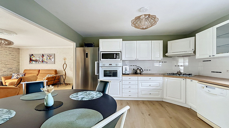 Ma-Cabane - Vente Maison SAINT-BARTHELEMY-D'ANJOU, 136 m²
