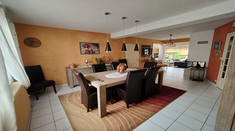 Ma-Cabane - Vente Maison SAINT BARTHELEMY D'ANJOU, 138 m²