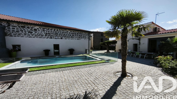 Ma-Cabane - Vente Maison Saint-Beauzire, 300 m²