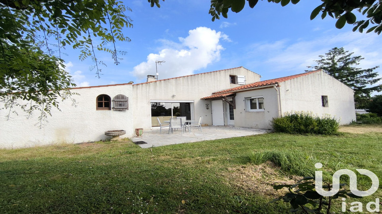 Ma-Cabane - Vente Maison Saint-Benoist-sur-Mer, 135 m²