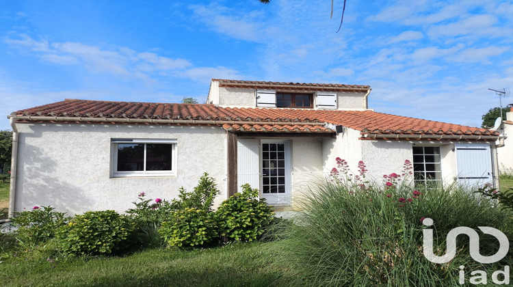 Ma-Cabane - Vente Maison Saint-Benoist-sur-Mer, 135 m²
