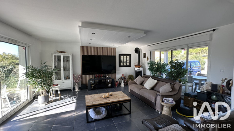 Ma-Cabane - Vente Maison Saint-Benoist-sur-Mer, 157 m²