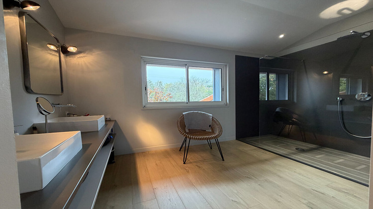 Ma-Cabane - Vente Maison SAINT-BENOIT, 235 m²