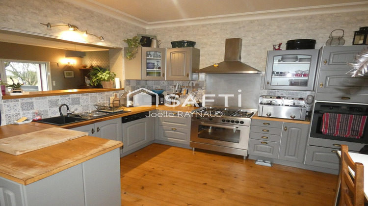 Ma-Cabane - Vente Maison Saint-Benoit-de-Carmaux, 200 m²