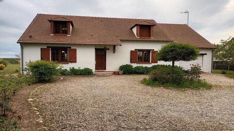 Ma-Cabane - Vente Maison SAINT BENOIT SUR LOIRE, 138 m²