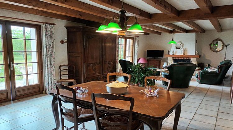 Ma-Cabane - Vente Maison SAINT BENOIT SUR LOIRE, 138 m²