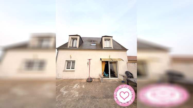 Ma-Cabane - Vente Maison Saint-Benoît-sur-Loire, 143 m²