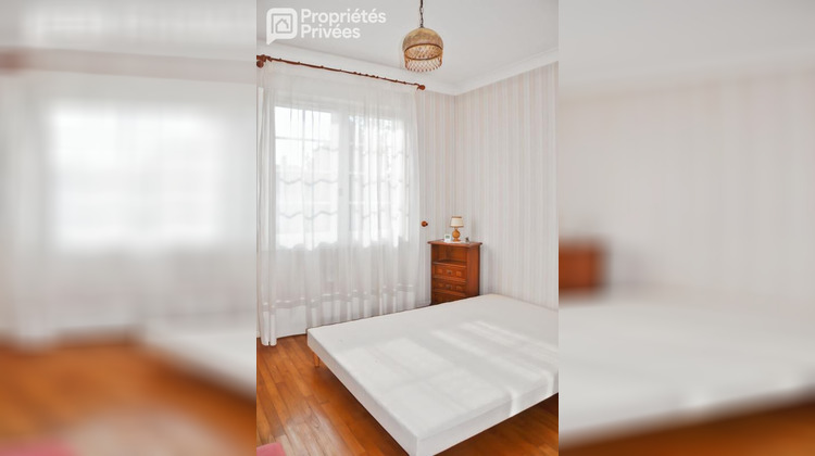 Ma-Cabane - Vente Maison SAINT BERTHEVIN, 85 m²