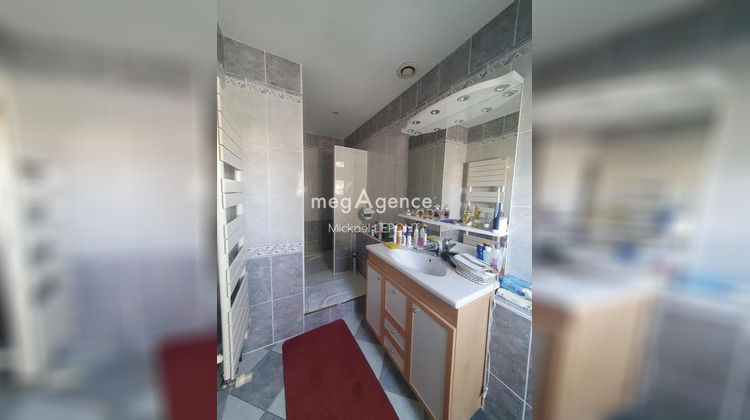 Ma-Cabane - Vente Maison SAINT BERTHEVIN, 104 m²