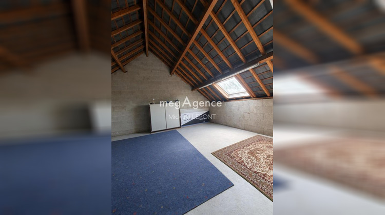 Ma-Cabane - Vente Maison SAINT BERTHEVIN, 104 m²