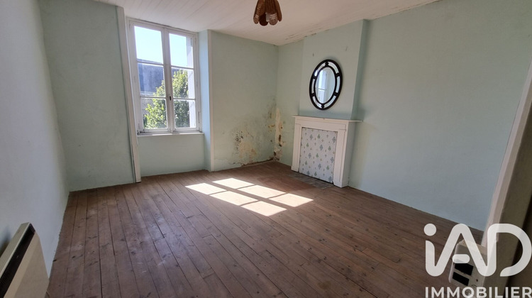 Ma-Cabane - Vente Maison Saint-Berthevin-la-Tannière, 123 m²