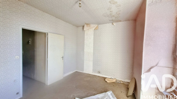 Ma-Cabane - Vente Maison Saint-Berthevin-la-Tannière, 64 m²