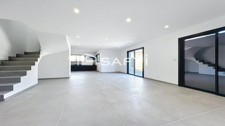Ma-Cabane - Vente Maison Saint-Blaise-du-Buis, 117 m²