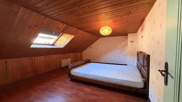 Ma-Cabane - Vente Maison SAINT-BONNET-DE-CONDAT, 90 m²