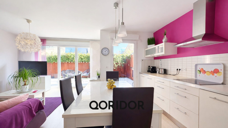 Ma-Cabane - Vente Maison Saint-Bonnet-de-Mure, 75 m²