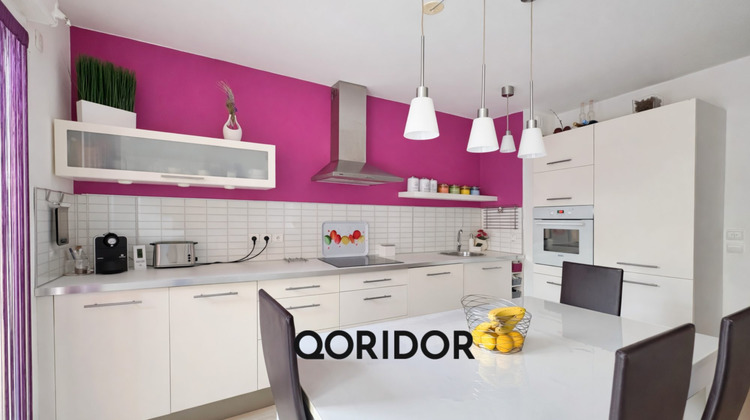 Ma-Cabane - Vente Maison Saint-Bonnet-de-Mure, 75 m²