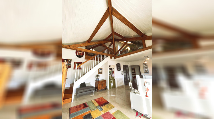 Ma-Cabane - Vente Maison Saint-Bonnet-de-Mure, 137 m²